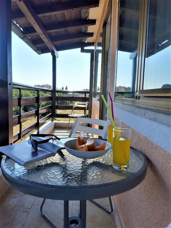 Apt Mirella Apartment Rovinj Bagian luar foto